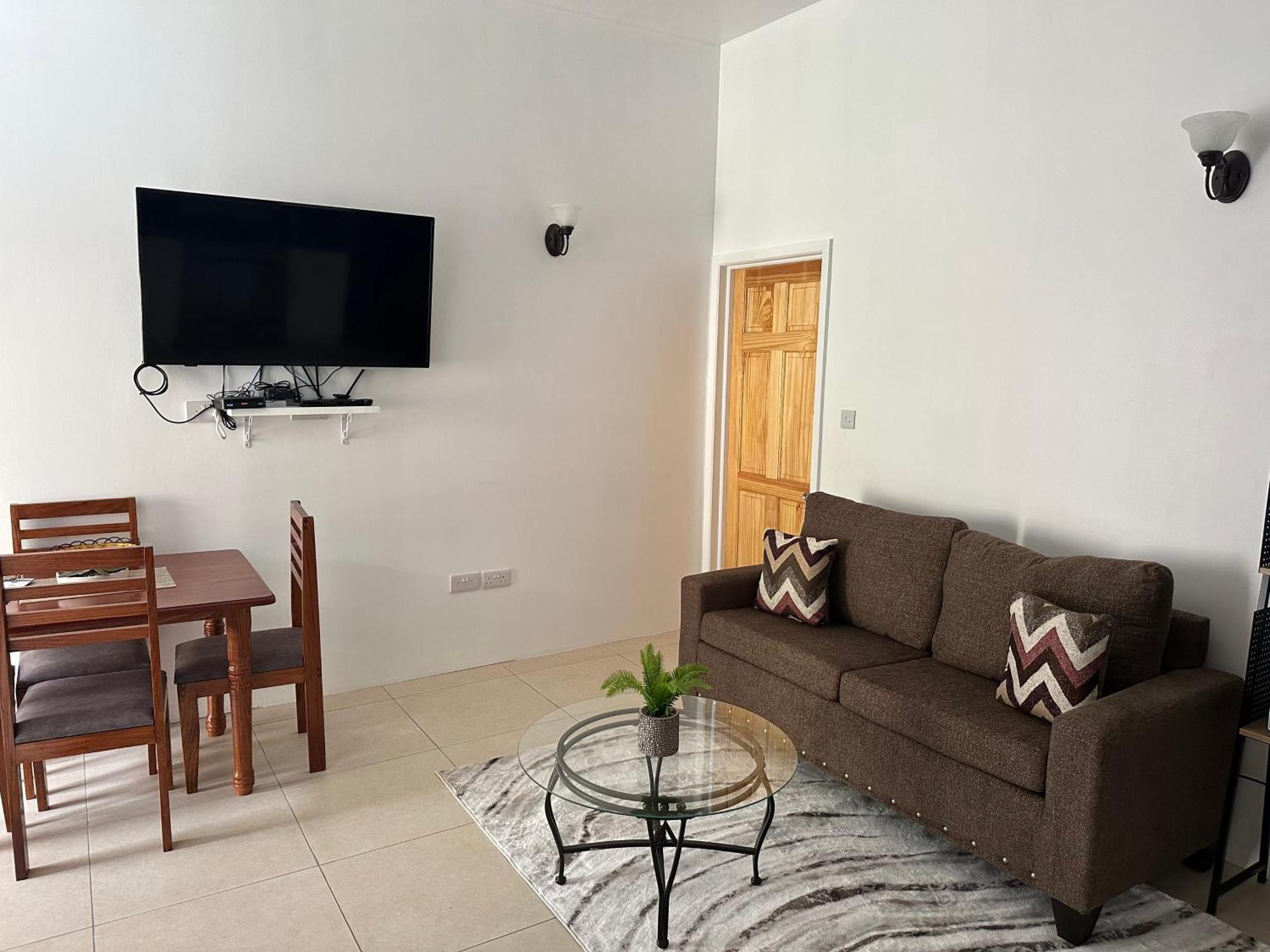 Eldorado Guesthouse & Car Rental Розо Экстерьер фото